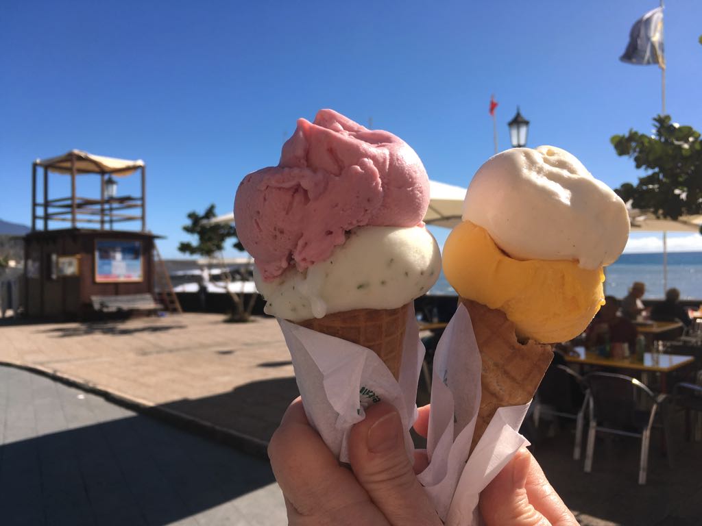 Eisgenuss in Tazacorte auf La Palma, Foto @ B. Steigerwald