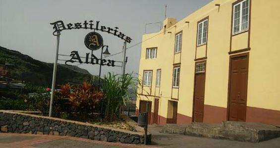 Rumherstellung auf La Palma in der Distillerie "Distilerias Aldea"